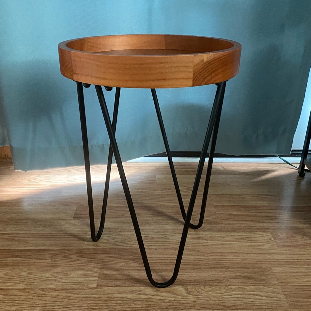 *LAST ONE* NWT Plant Stand - Picture 4 of 5